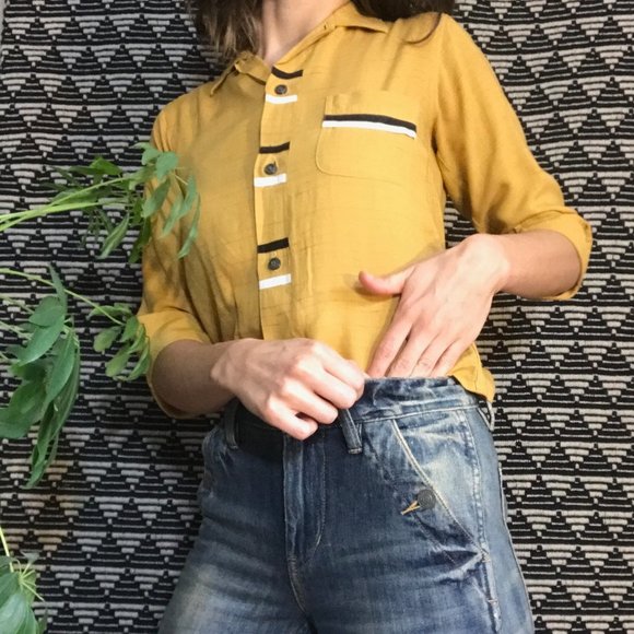 vtg appliqué stripe button down - Picture 2 of 16